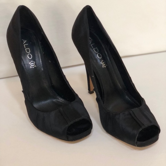 ALDO Black Pumps - Picture 4 of 7